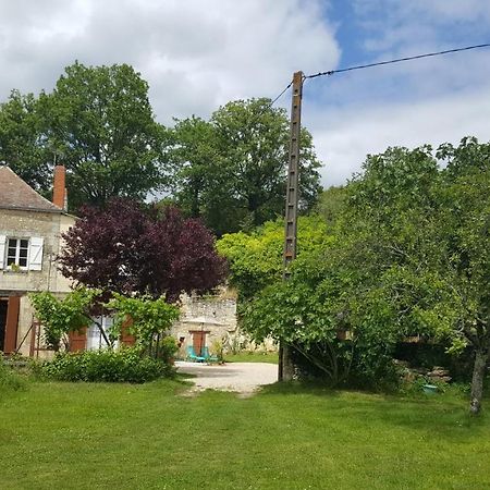 Gite De La Pivarderie Senille Экстерьер фото